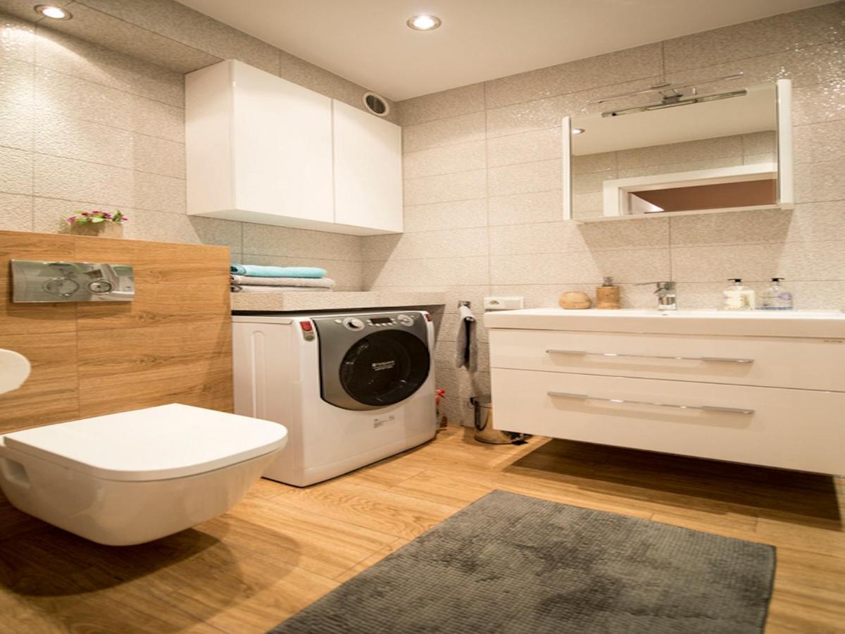 Apartament Nad Wisłą Krakow Bagian luar foto
